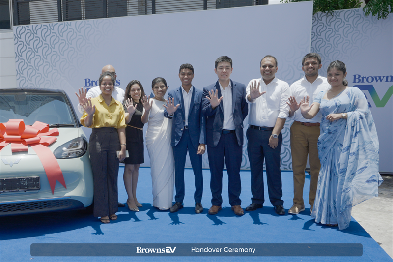 Wuling Indónesía og Browns Group ná nýjum útflutningsbrotum þegar þeir koma inn á Suður -Asíu markaðinn.